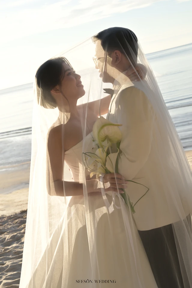 Ảnh cưới Biển hoàng hôn tại Bãi biển Phú Quốc, Kiên Giang — Phát & Trinh — Biển Phú Quốc, SeesonWedding (ảnh 20/31)