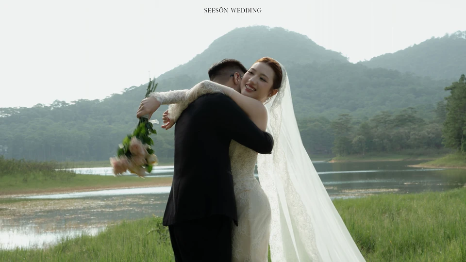 Ảnh cưới Thuyền gỗ & sương hồ tại Suối Tía, hồ Tuyền Lâm, Đà Lạt — Suối Tía — Đà Lạt, SeesonWedding (ảnh 31/33)