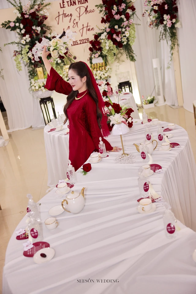 Ảnh cưới Áo dài đỏ & lễ gia tiên tại TP. Hồ Chí Minh — Áo Dài — Lễ Gia Tiên, SeesonWedding (ảnh 108/108)