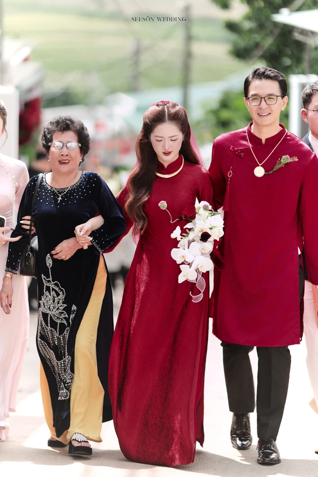 Ảnh cưới Áo dài đỏ & lễ gia tiên tại TP. Hồ Chí Minh — Áo Dài — Lễ Gia Tiên, SeesonWedding (ảnh 22/108)