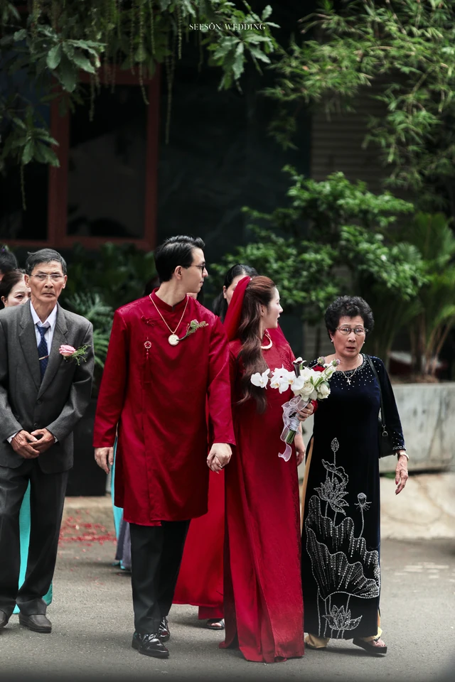 Ảnh cưới Áo dài đỏ & lễ gia tiên tại TP. Hồ Chí Minh — Áo Dài — Lễ Gia Tiên, SeesonWedding (ảnh 28/108)