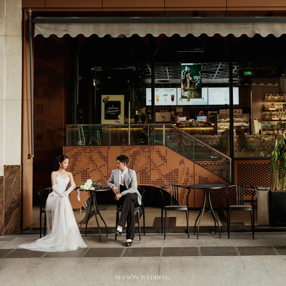 Ảnh cưới Phố Sài Gòn & quán cà phê tại Công trường Mê Linh & trung tâm Quận 1, TP.HCM — Ngoại Cảnh Sài Gòn — Mê Linh, SeesonWedding (ảnh 20/23)