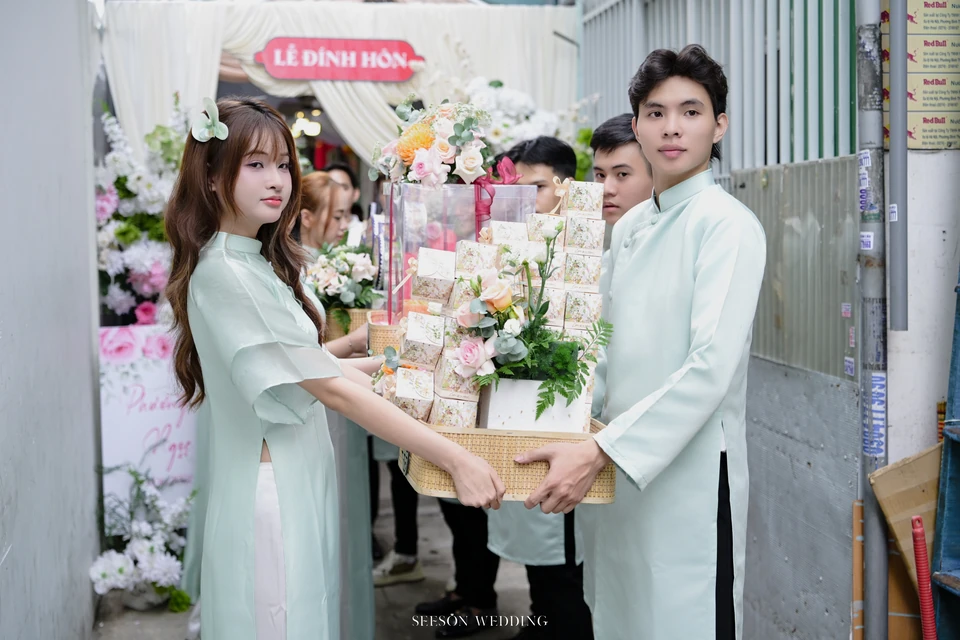 Ảnh cưới Phóng sự lễ đính hôn tại TP. Hồ Chí Minh — Lễ Đính Hôn — Phương Vy & Ngọc Sơn, SeesonWedding (ảnh 28/80)